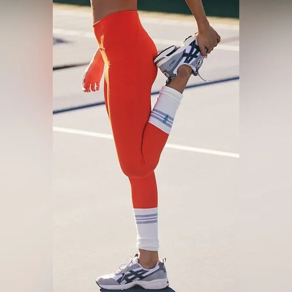 NWT Free People FP Movement Sock it To Me Leggings in Flame Orange Size M - Picture 1 of 16